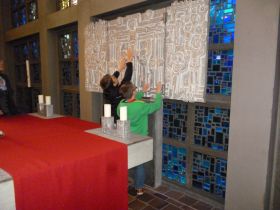 Kirchenbesuch_2015_04b