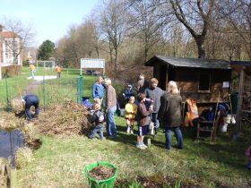 Schulgartenaktion2013.04b