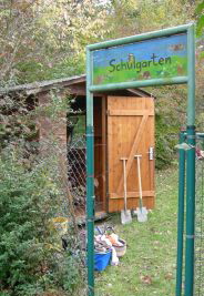 schulgarten 7